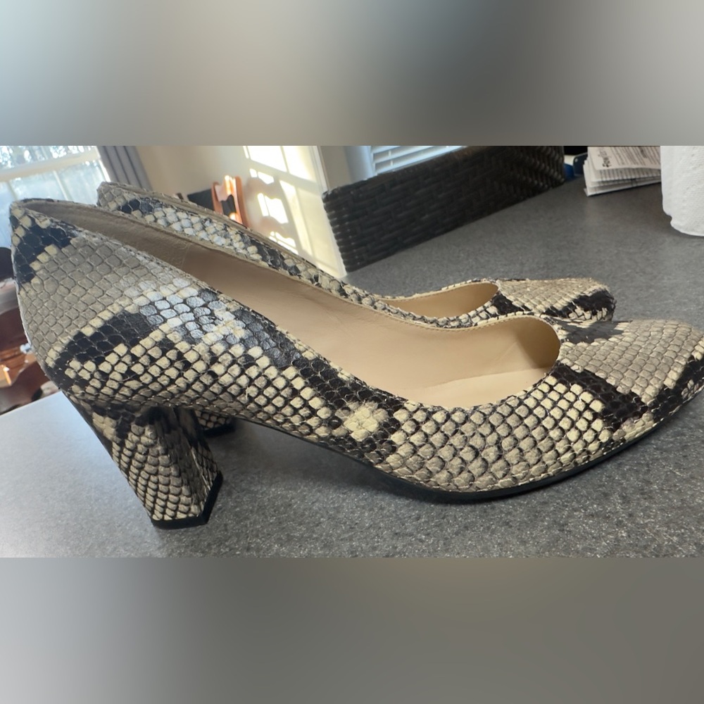 LK Bennett Snakeskin Pumps 39.5 (shoes10)